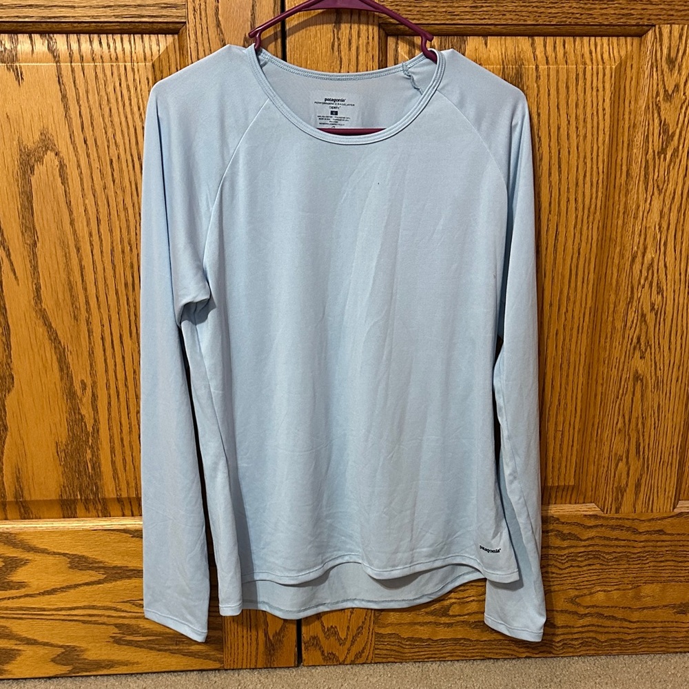 Patagonia Light Gray Performance Baselayer